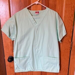 Women’s Medium Dickies Mint Green Scrub Set